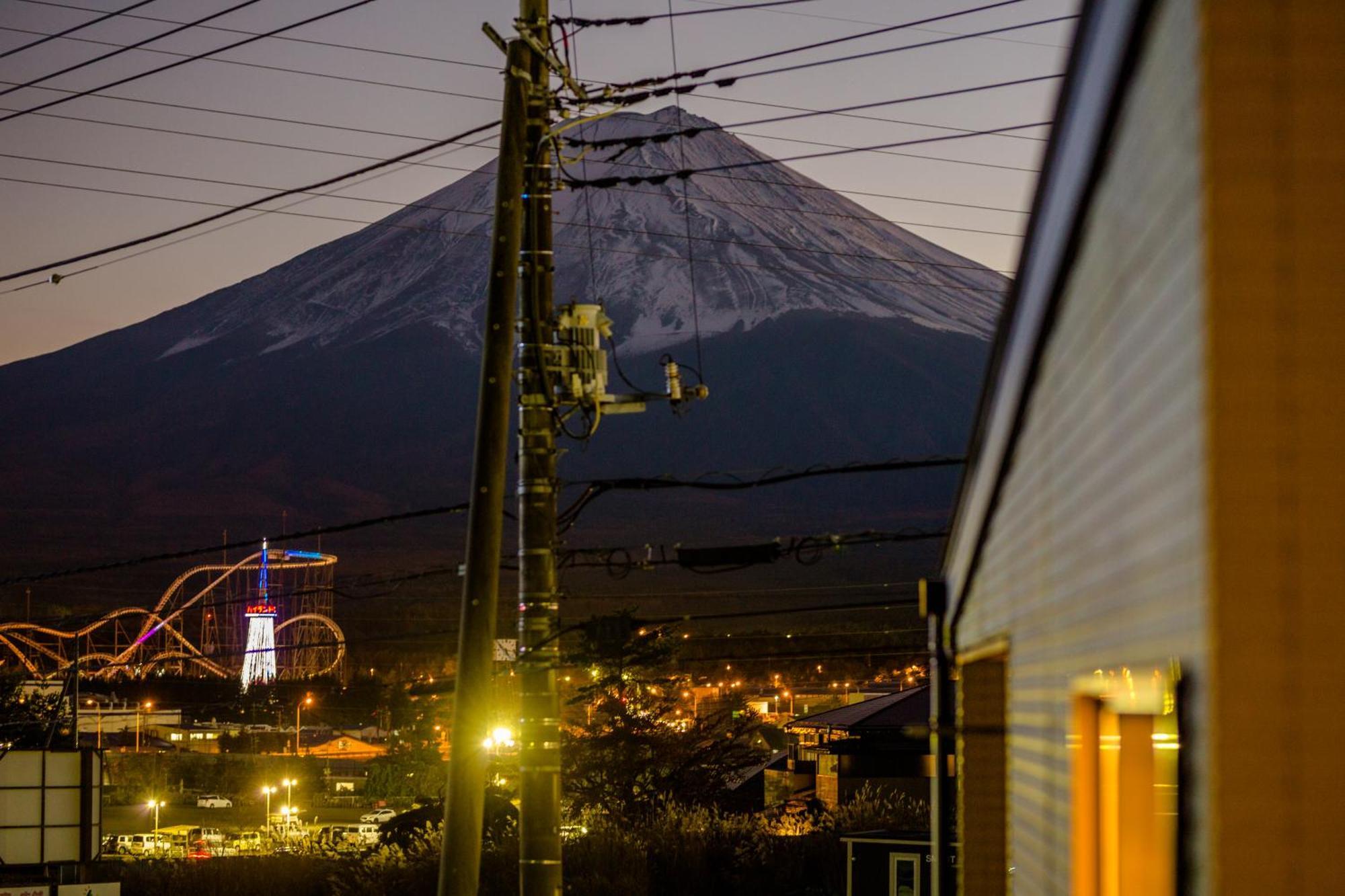 Beautiful Mt.Fuji B Villa Fujikawaguchiko Exteriör bild